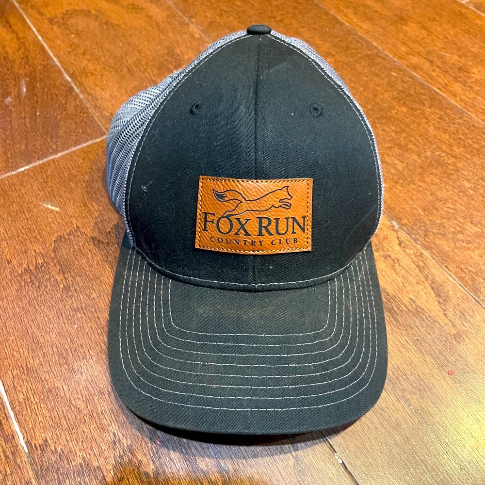 Richardson Fox Run Country club Charcoal Men's hat Style 112 One Size